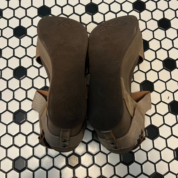 OTBT Bushnell Wedge Sandals - Gold Metallic - 7.5 - Picture 7 of 8